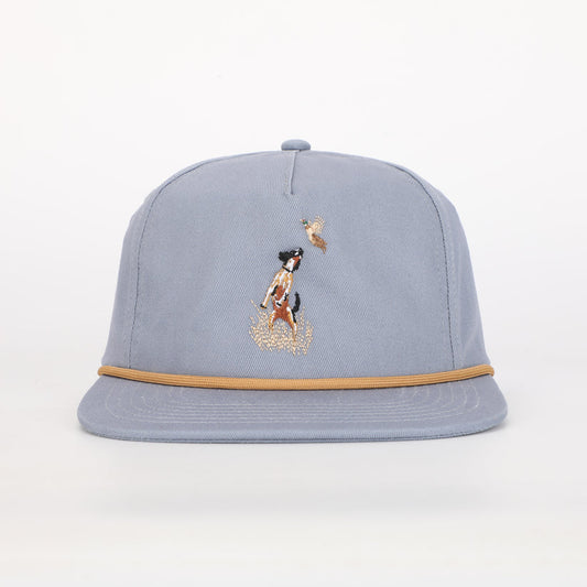 rope hat/pheasant/dog